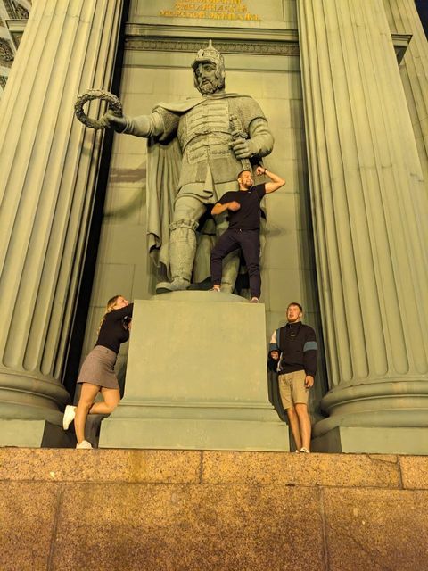 Питер. Поезд. Вася и Алёна